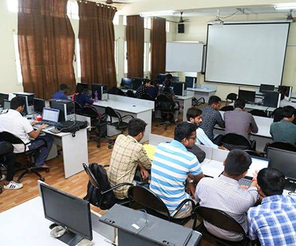 Advanced Computer Laboratory